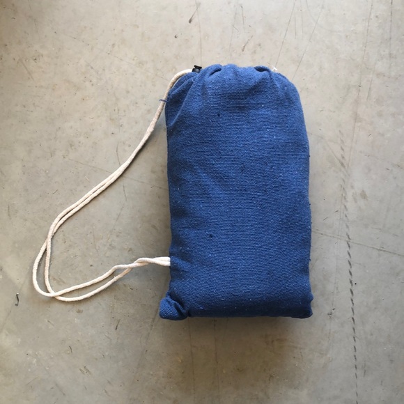 New Belavi Hammock with Carry Bag and Straps with Hanging Hardware - Picture 1 of 3